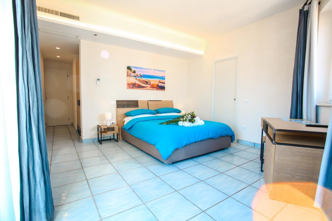 Il Viaggiatore Gaeta Medievale B&B Exterior foto